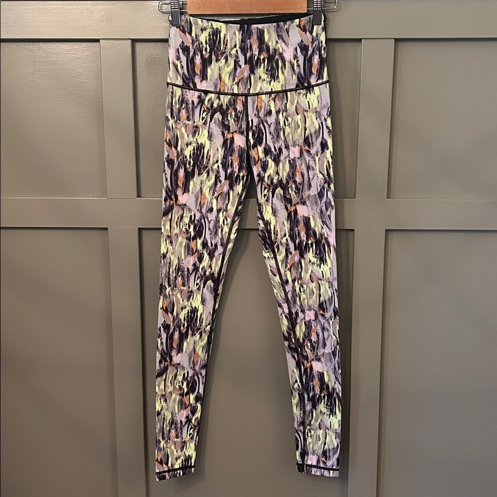 Victoria's Secret VSX The Ultimate Leggings Workout Gym Multicolor Size XS